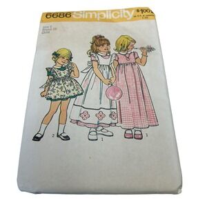 Simplicity Vintage 1970's Pattern #6686 Girls Dress/Pinafore 2 Lengths Size 4